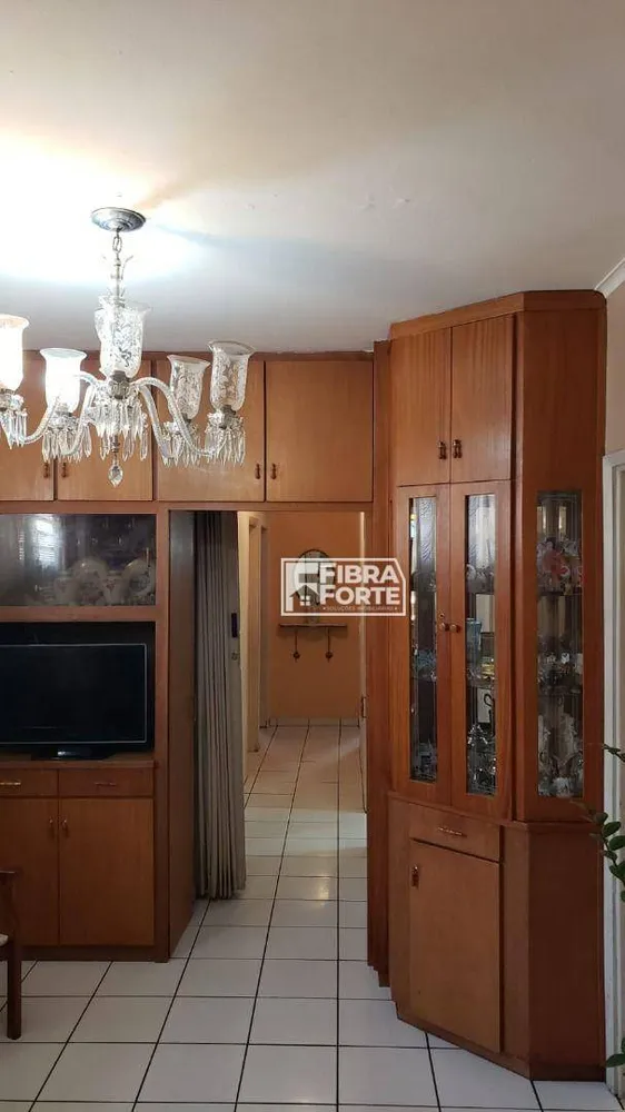 Casa, 3 quartos, 245 m² - Foto 3