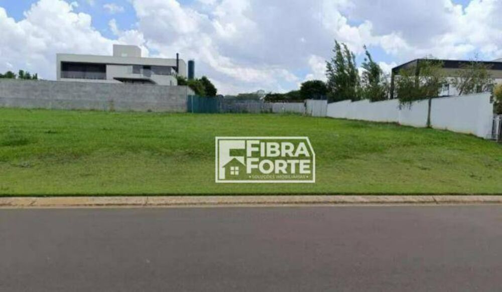 Loteamento e Condomínio, 905 m² - Foto 1