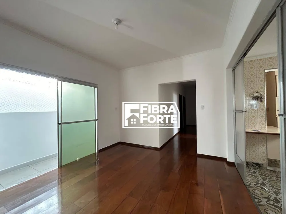 Casa, 3 quartos, 320 m² - Foto 2