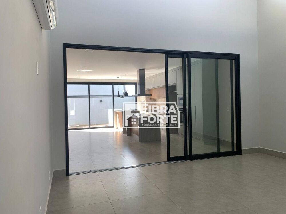 Casa de Condomínio à venda com 3 quartos, 212m² - Foto 1
