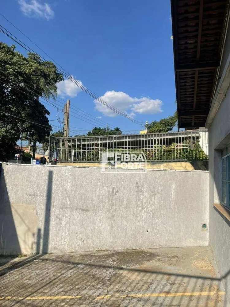 Casa, 5 quartos, 200 m² - Foto 1