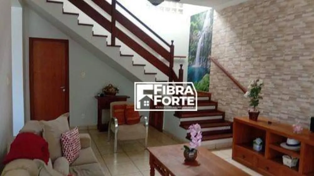 Casa, 3 quartos, 339 m² - Foto 2