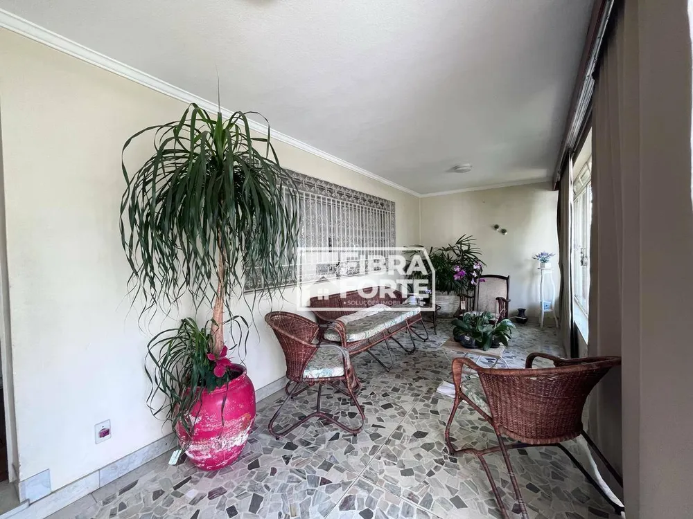 Casa, 3 quartos, 217 m² - Foto 2