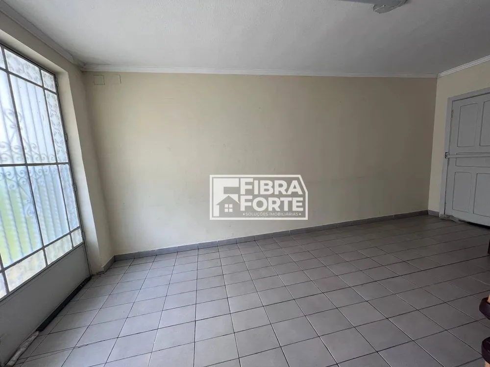 Casa, 3 quartos, 217 m² - Foto 1