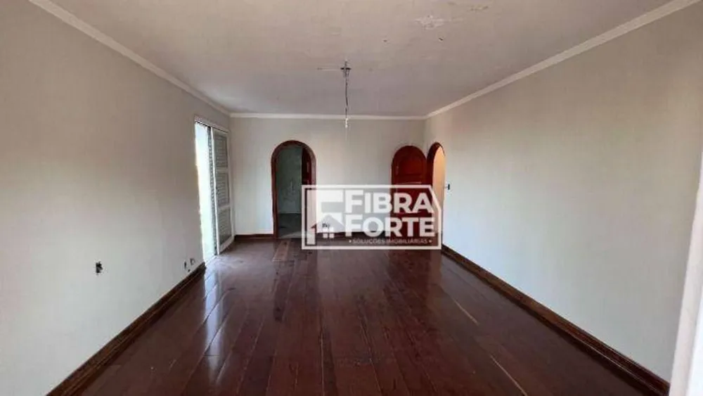 Casa, 15 quartos, 905 m² - Foto 12