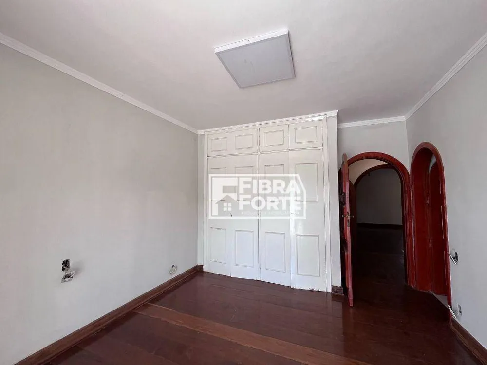 Casa, 15 quartos, 905 m² - Foto 9
