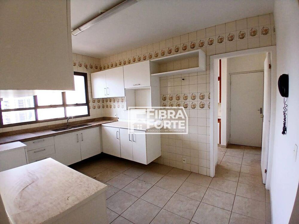 Apartamento, 4 quartos, 207 m² - Foto 4