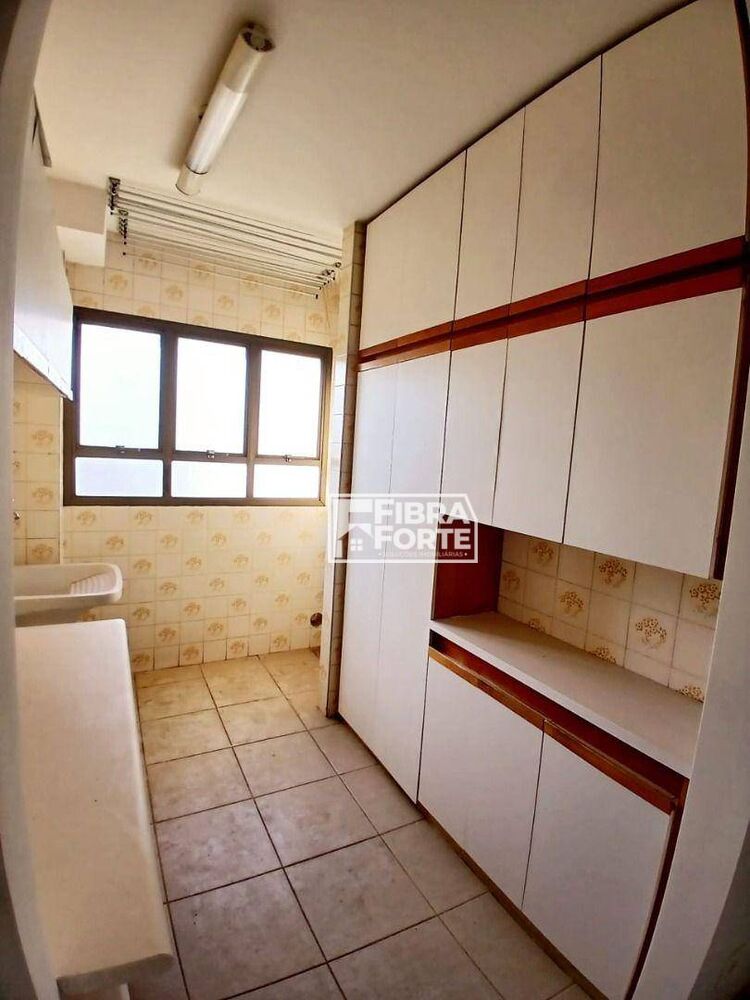 Apartamento, 4 quartos, 207 m² - Foto 7