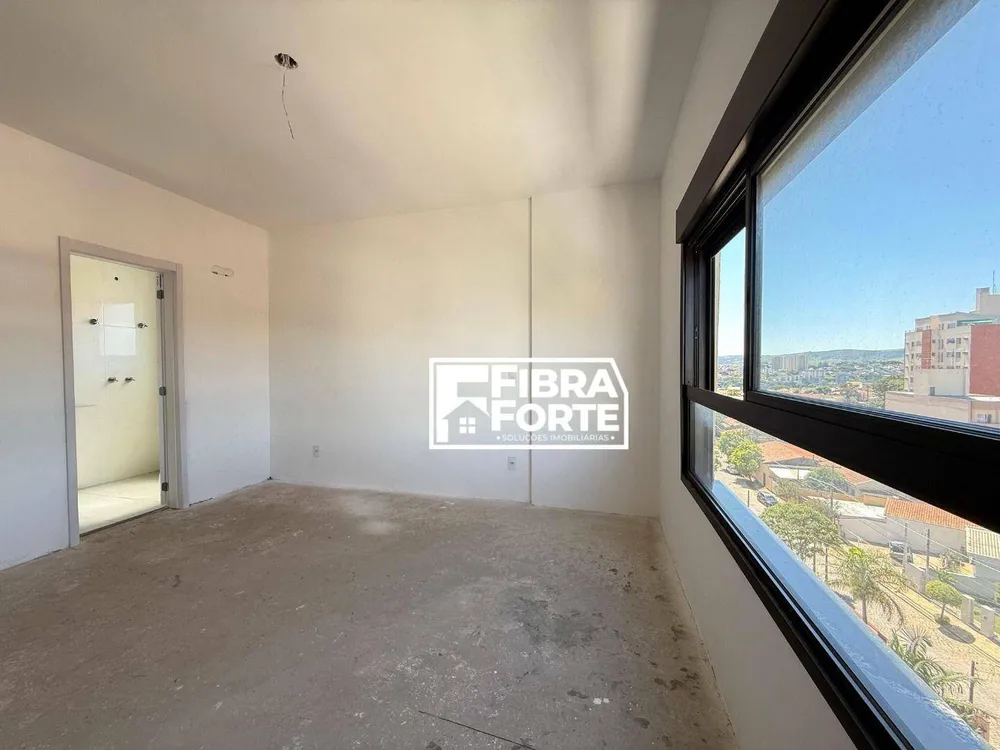 Apartamento, 3 quartos, 141 m² - Foto 2