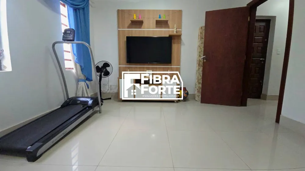 Casa, 3 quartos, 223 m² - Foto 1
