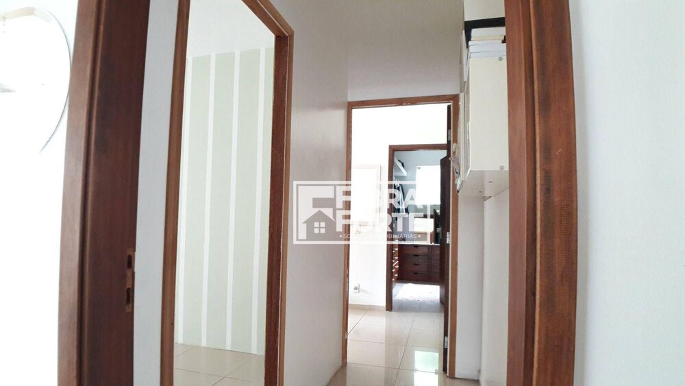 Casa, 6 quartos, 302 m² - Foto 10