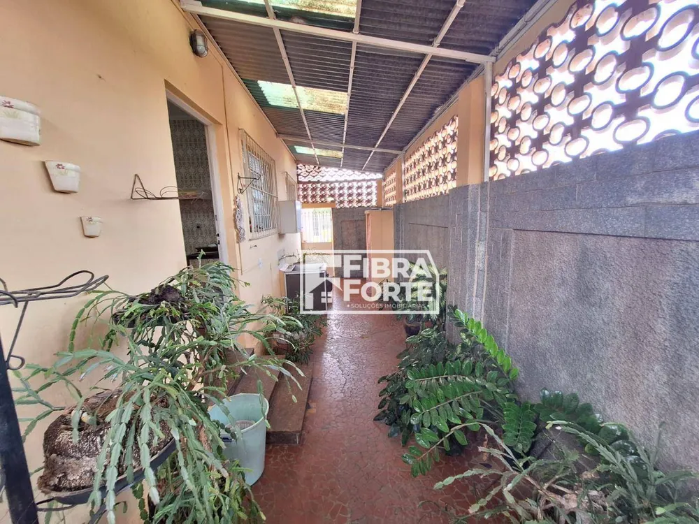 Casa, 2 quartos, 209 m² - Foto 12