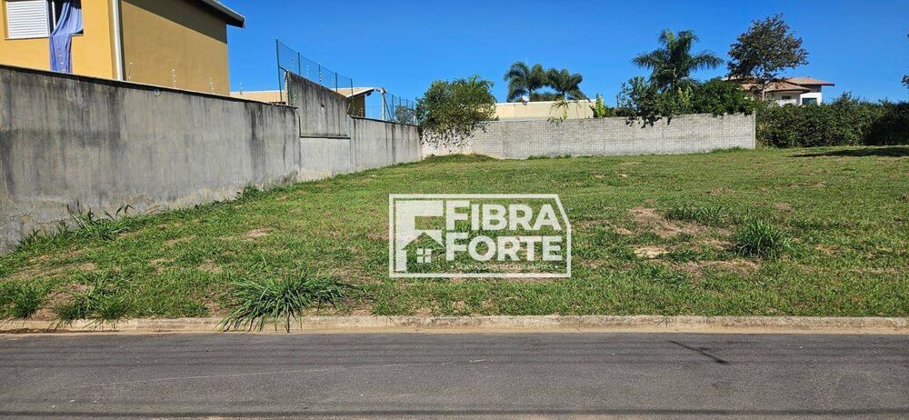 Loteamento e Condomínio, 1200 m² - Foto 1