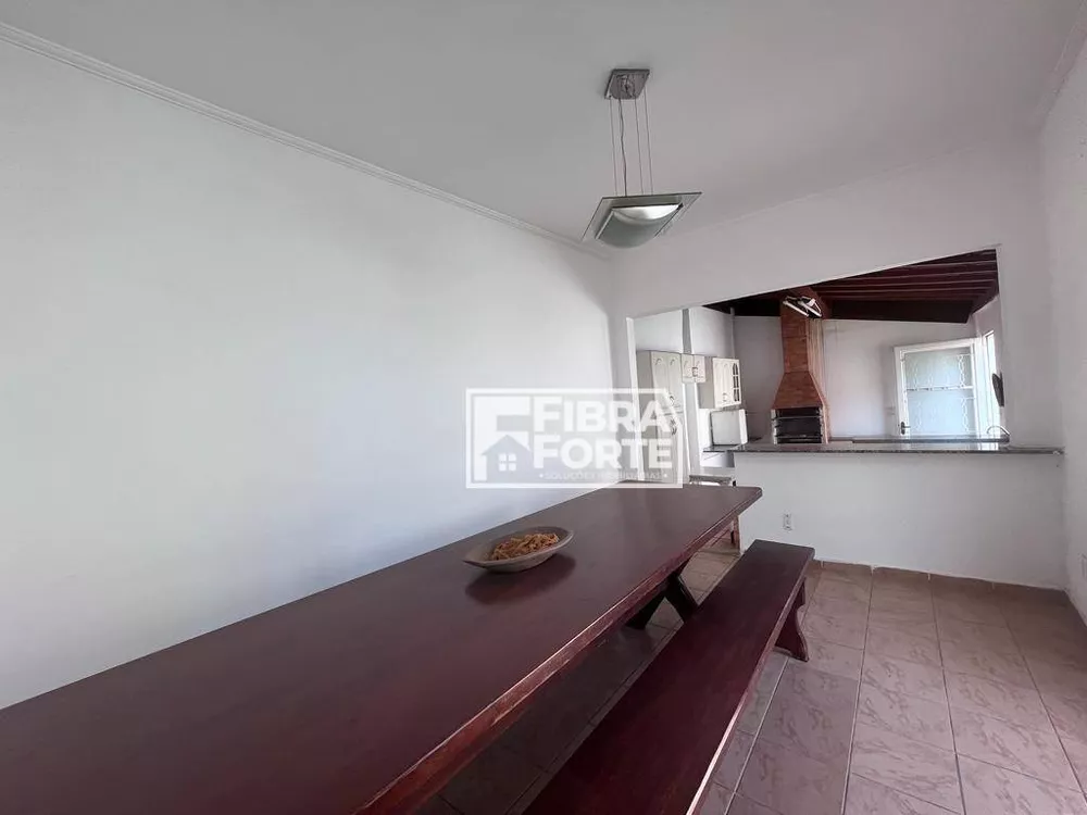Casa, 3 quartos, 195 m² - Foto 4