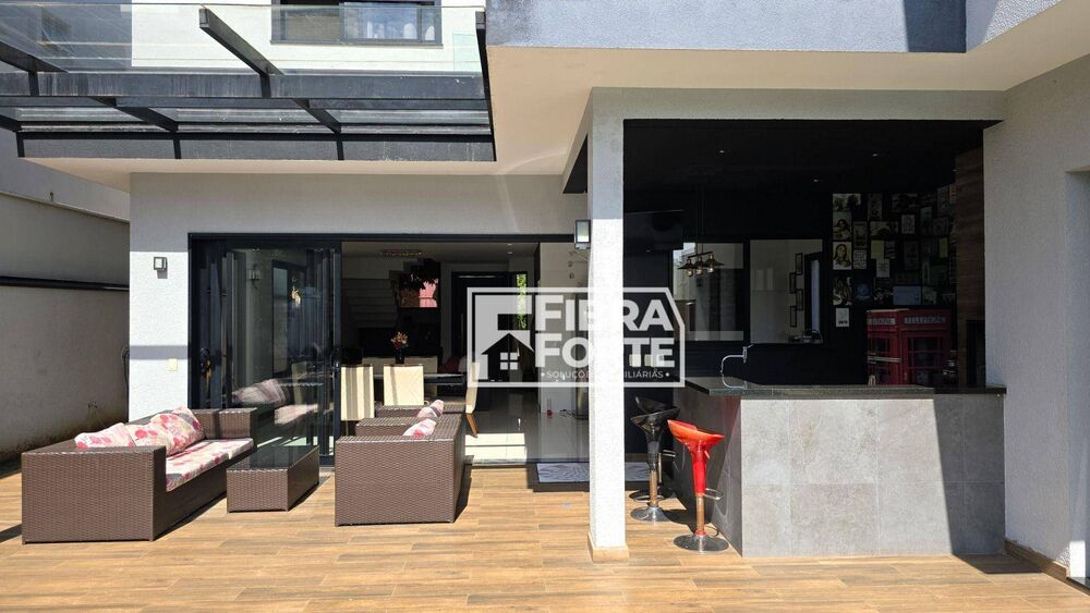 Casa de Condomínio à venda com 3 quartos, 250m² - Foto 8
