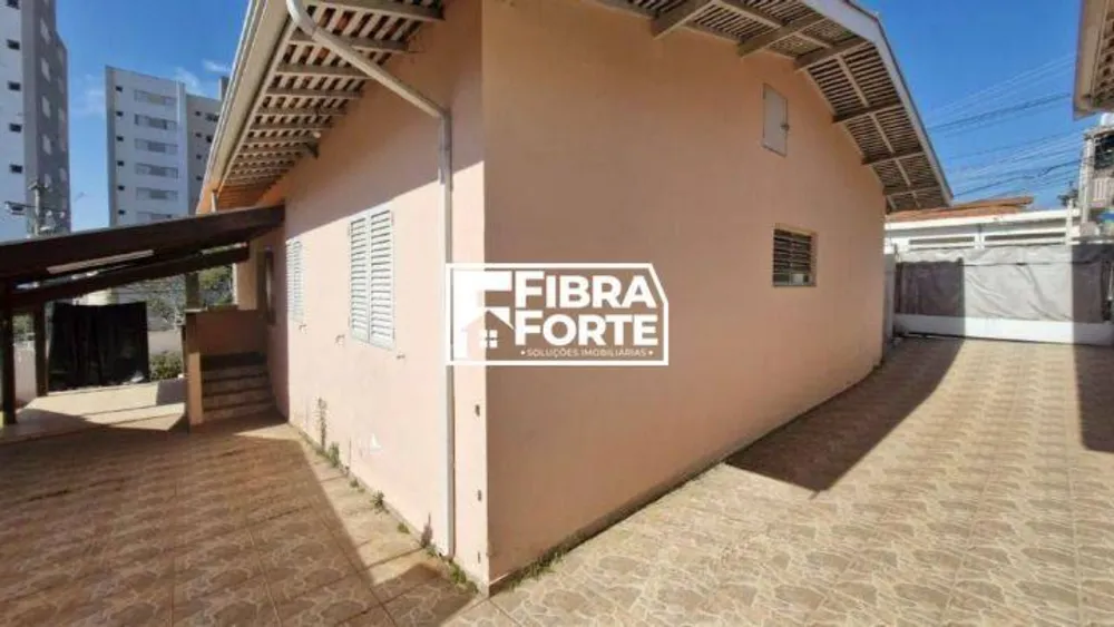 Casa, 3 quartos, 196 m² - Foto 1