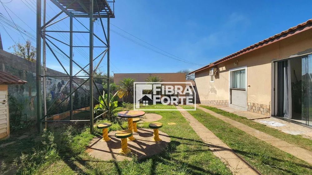 Chácara, 2 quartos, 1036 m² - Foto 8
