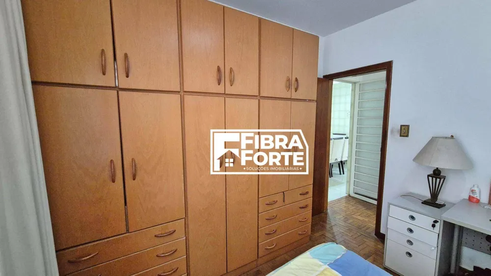 Casa, 3 quartos, 254 m² - Foto 2