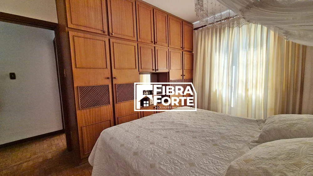 Casa, 3 quartos, 254 m² - Foto 4