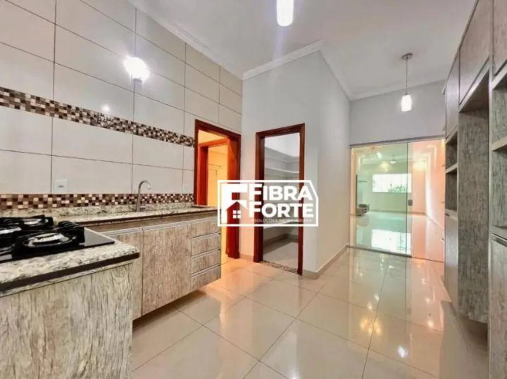 Casa, 3 quartos, 200 m² - Foto 2