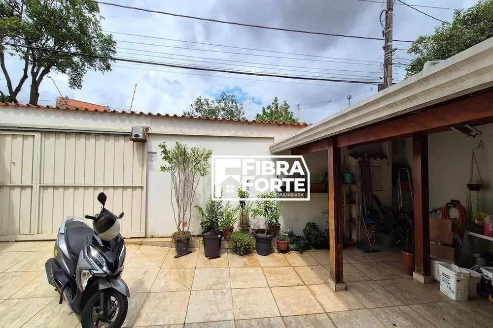 Casa, 6 quartos, 250 m² - Foto 2