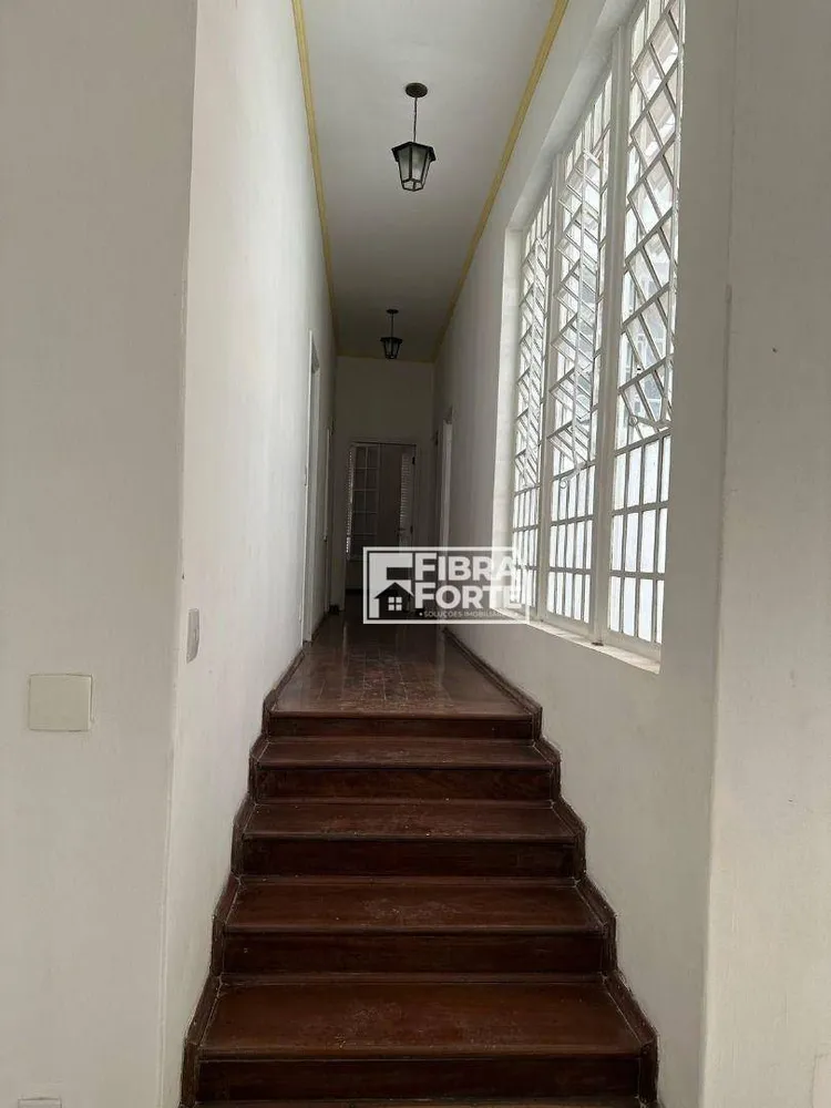 Casa, 10 quartos, 316 m² - Foto 5