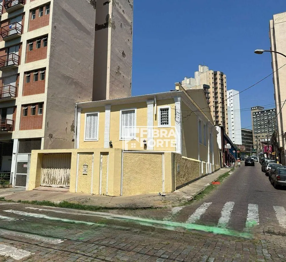 Casa, 10 quartos, 316 m² - Foto 1