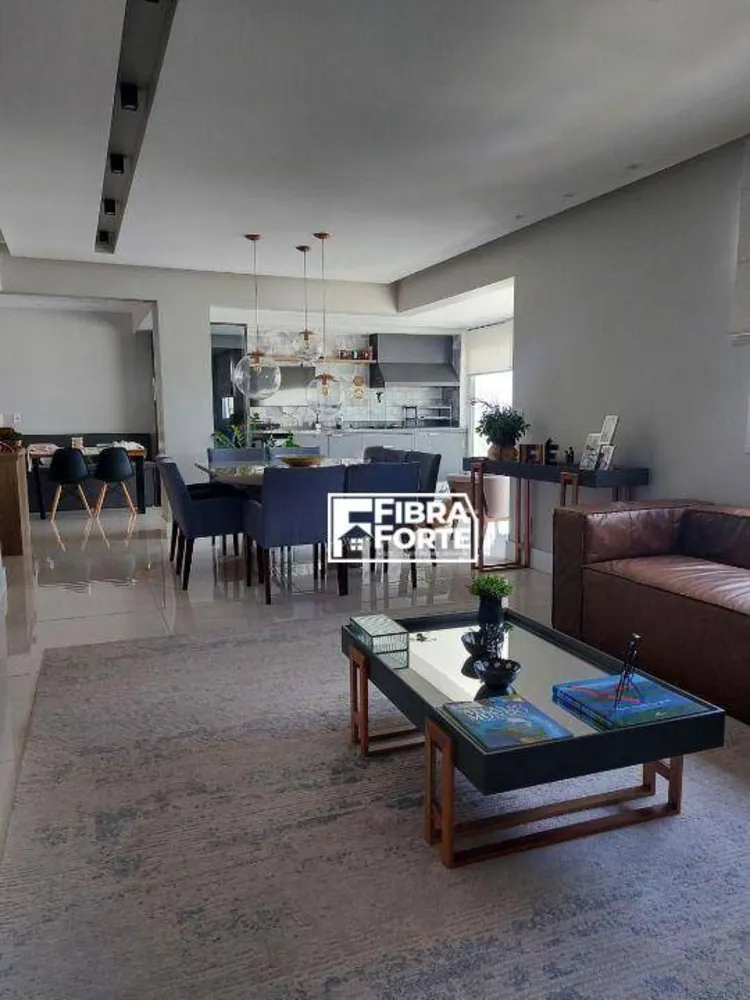 Apartamento, 3 quartos, 162 m² - Foto 3