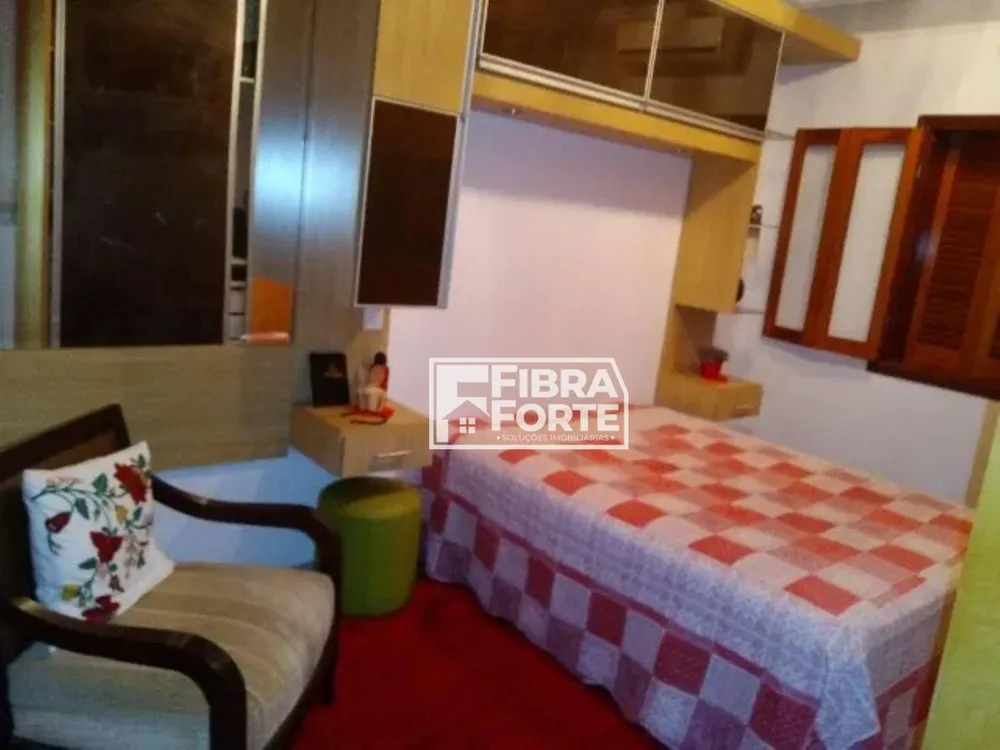 Casa, 3 quartos, 200 m² - Foto 10