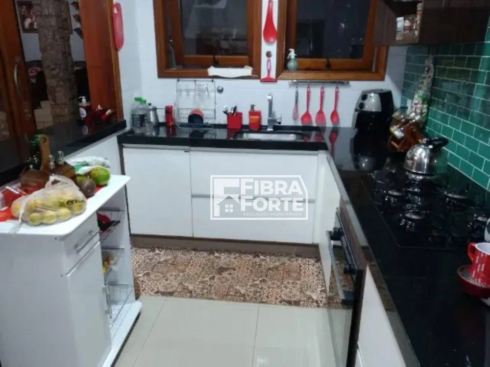 Casa, 3 quartos, 200 m² - Foto 5