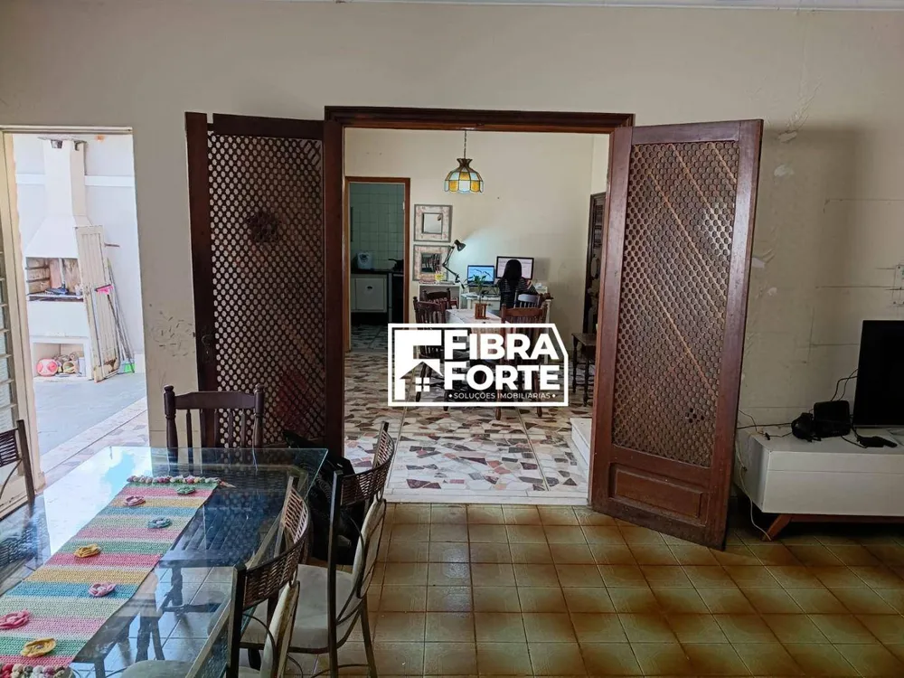 Casa, 5 quartos, 229 m² - Foto 12