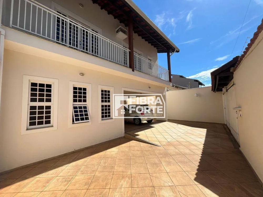 Casa, 3 quartos, 191 m² - Foto 2