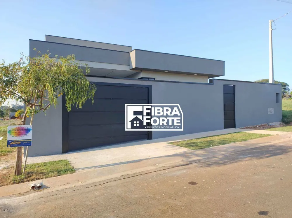 Casa, 3 quartos, 195 m² - Foto 1
