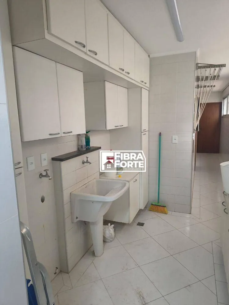 Apartamento, 3 quartos, 179 m² - Foto 3