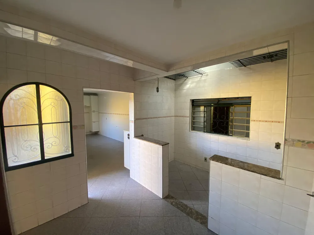 Casa, 3 quartos, 220 m² - Foto 8