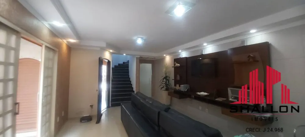 Sobrado, 4 quartos, 247 m² - Foto 3