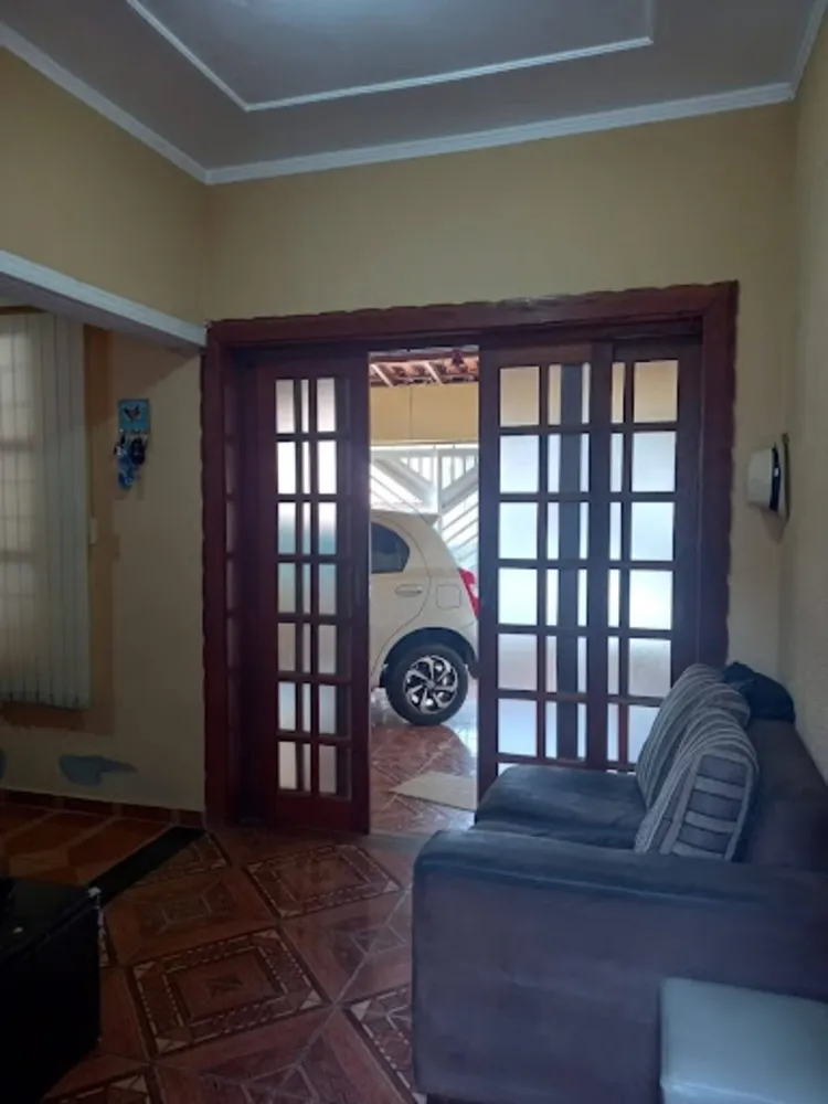 Casa, 2 quartos, 227 m² - Foto 4