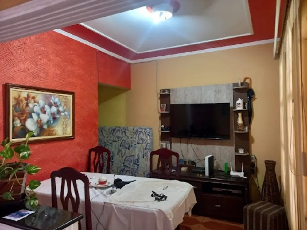 Casa, 2 quartos, 227 m² - Foto 1
