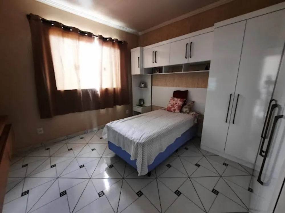 Sobrado, 3 quartos, 184 m² - Foto 2