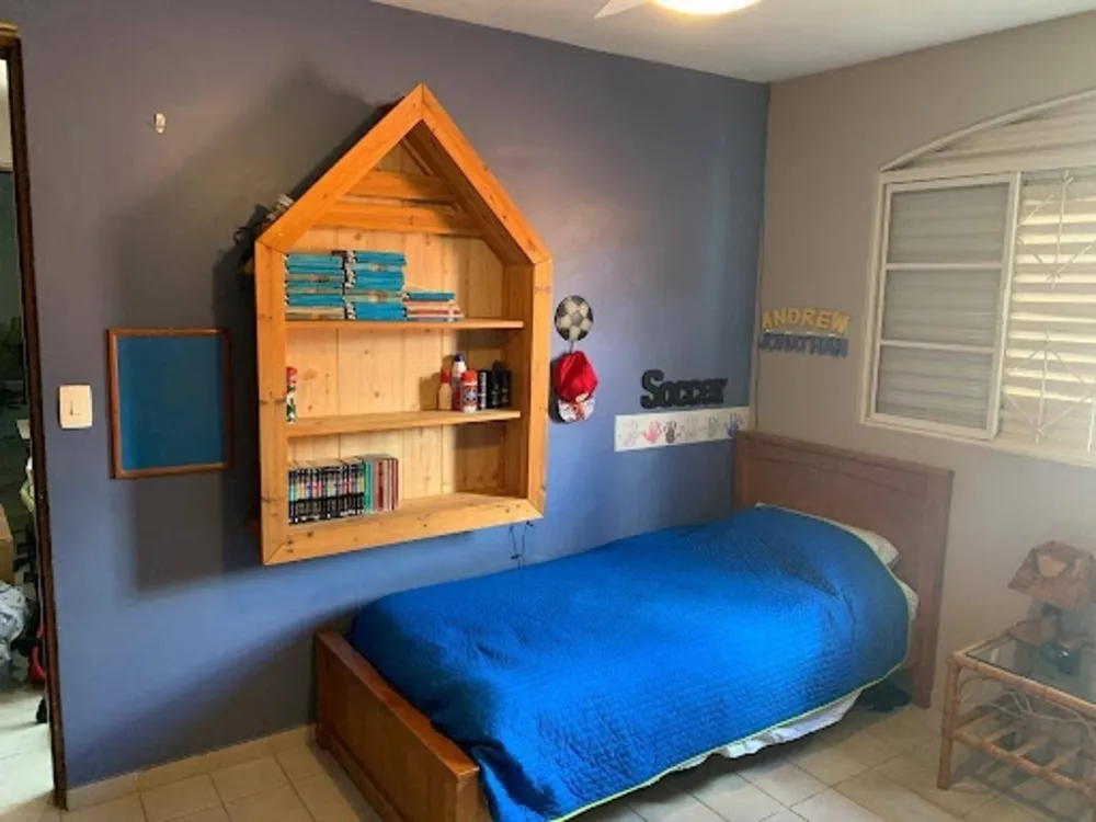 Casa, 4 quartos, 200 m² - Foto 1
