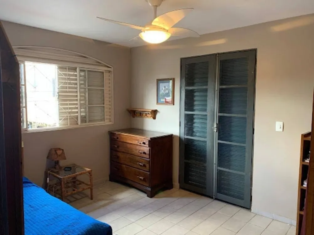 Casa, 4 quartos, 200 m² - Foto 4