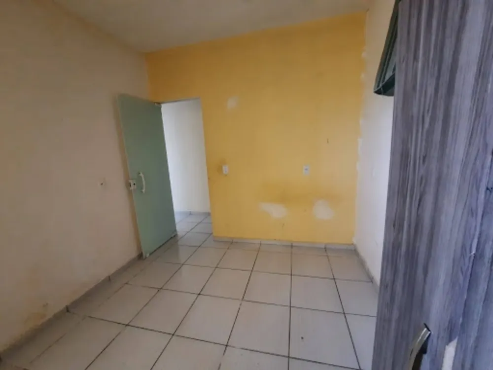 Casa, 247 m² - Foto 2