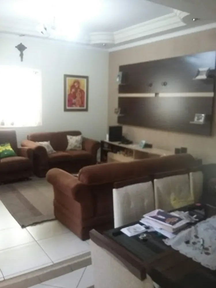 Sobrado, 3 quartos, 235 m² - Foto 1