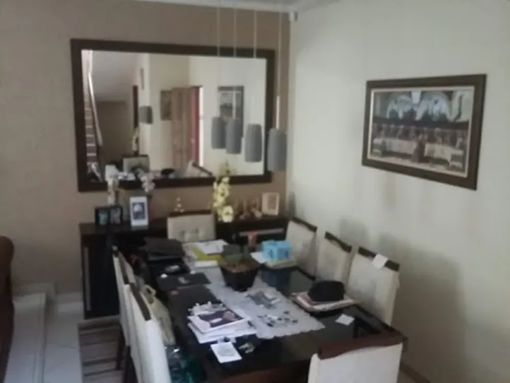 Sobrado, 3 quartos, 235 m² - Foto 2