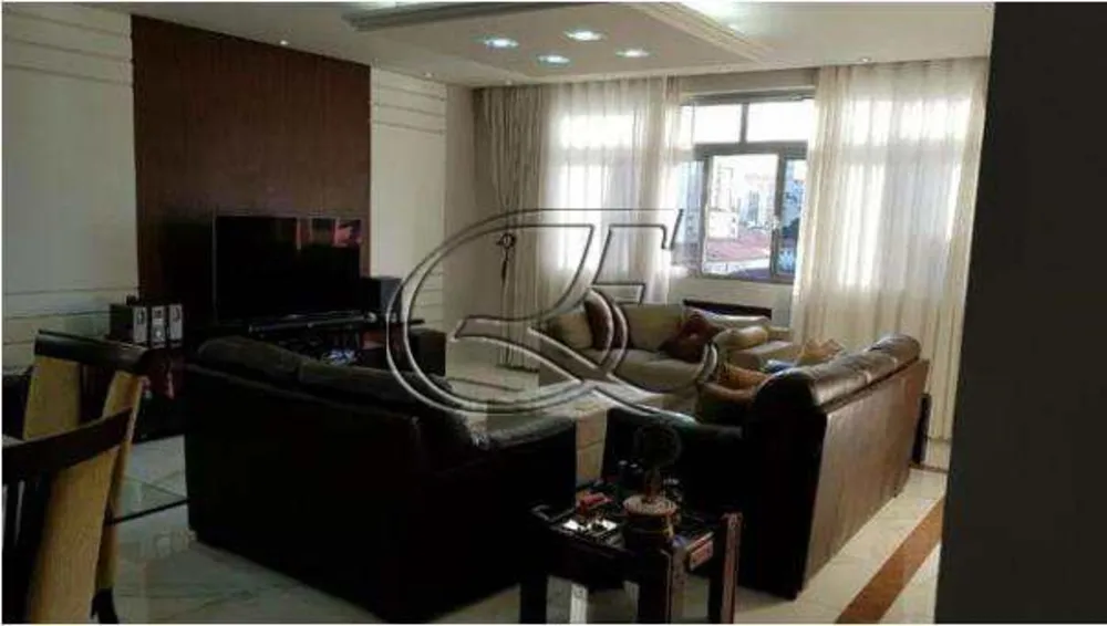 Apartamento, 3 quartos, 160 m² - Foto 1