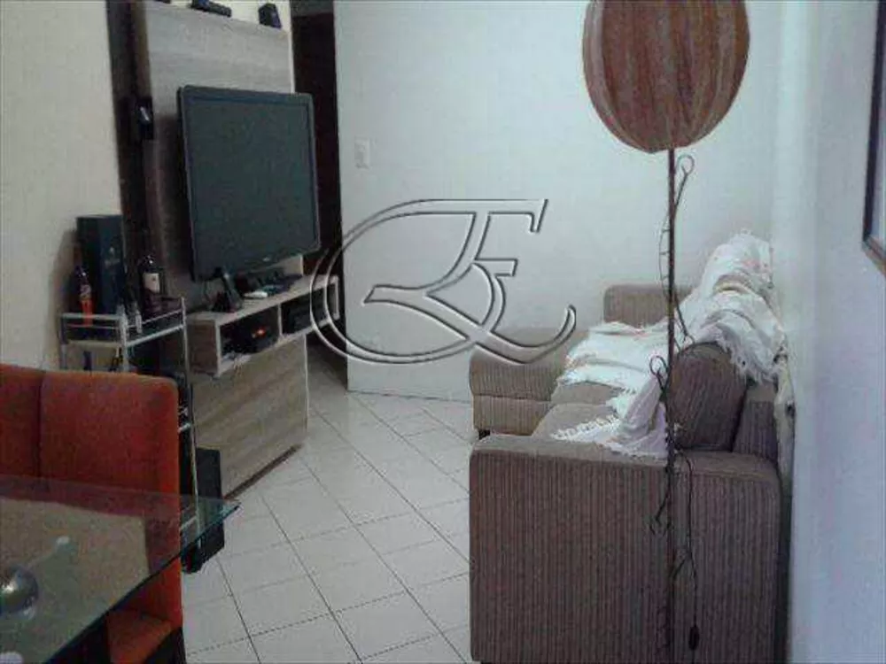 Apartamento à venda com 3 quartos, 73m² - Foto 2