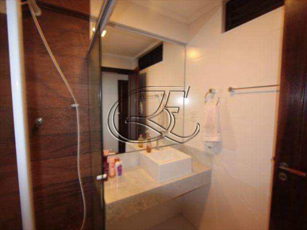 Apartamento, 3 quartos, 140 m² - Foto 1