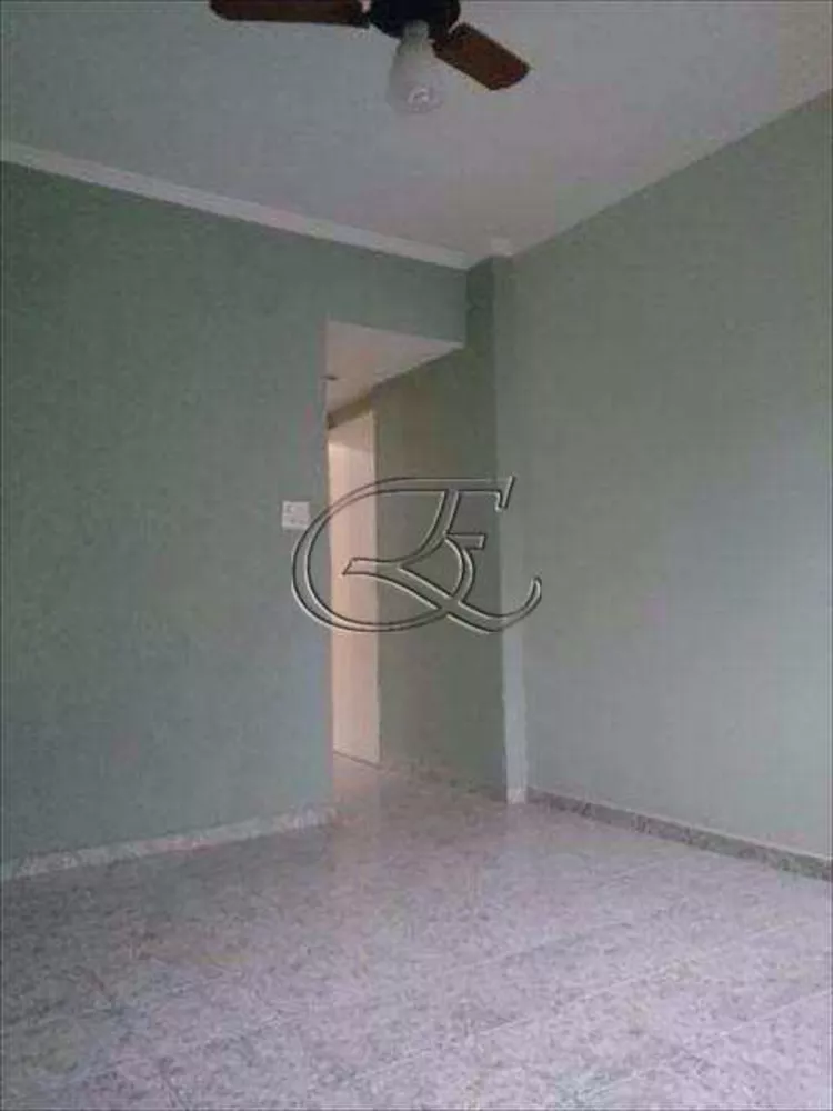 Apartamento à venda com 1 quarto, 40m² - Foto 1