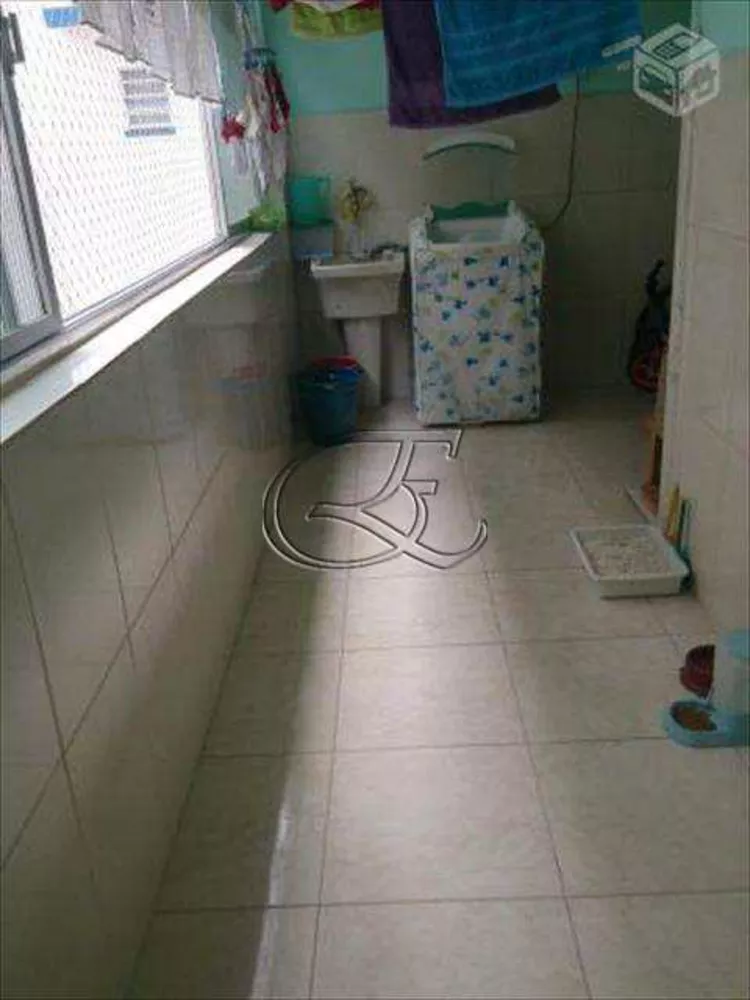 Apartamento à venda com 3 quartos, 120m² - Foto 9