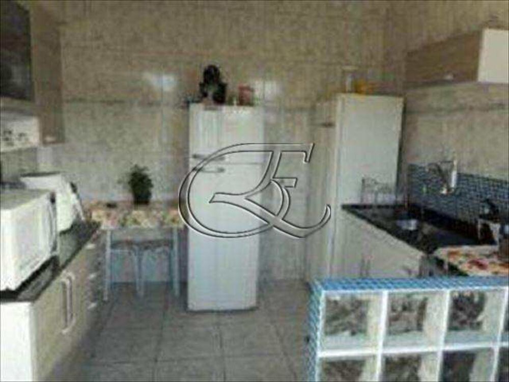 Apartamento à venda com 2 quartos, 75m² - Foto 3